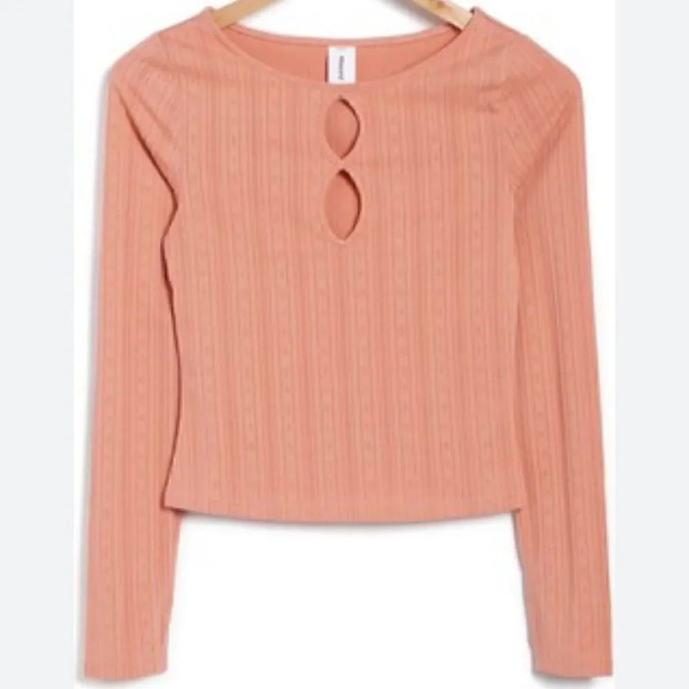 Abound | Ribbed Knit Keyhole Top - Picture 2 of 4